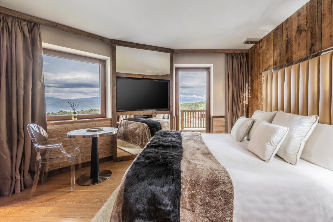 Solea Dolomiti Boutique Hotel Fai della Paganella Luaran gambar