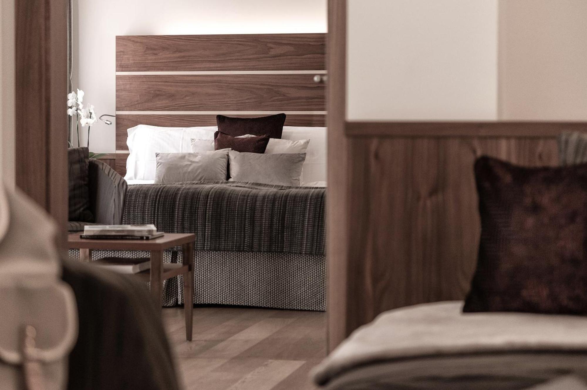 Solea Dolomiti Boutique Hotel Fai della Paganella Luaran gambar