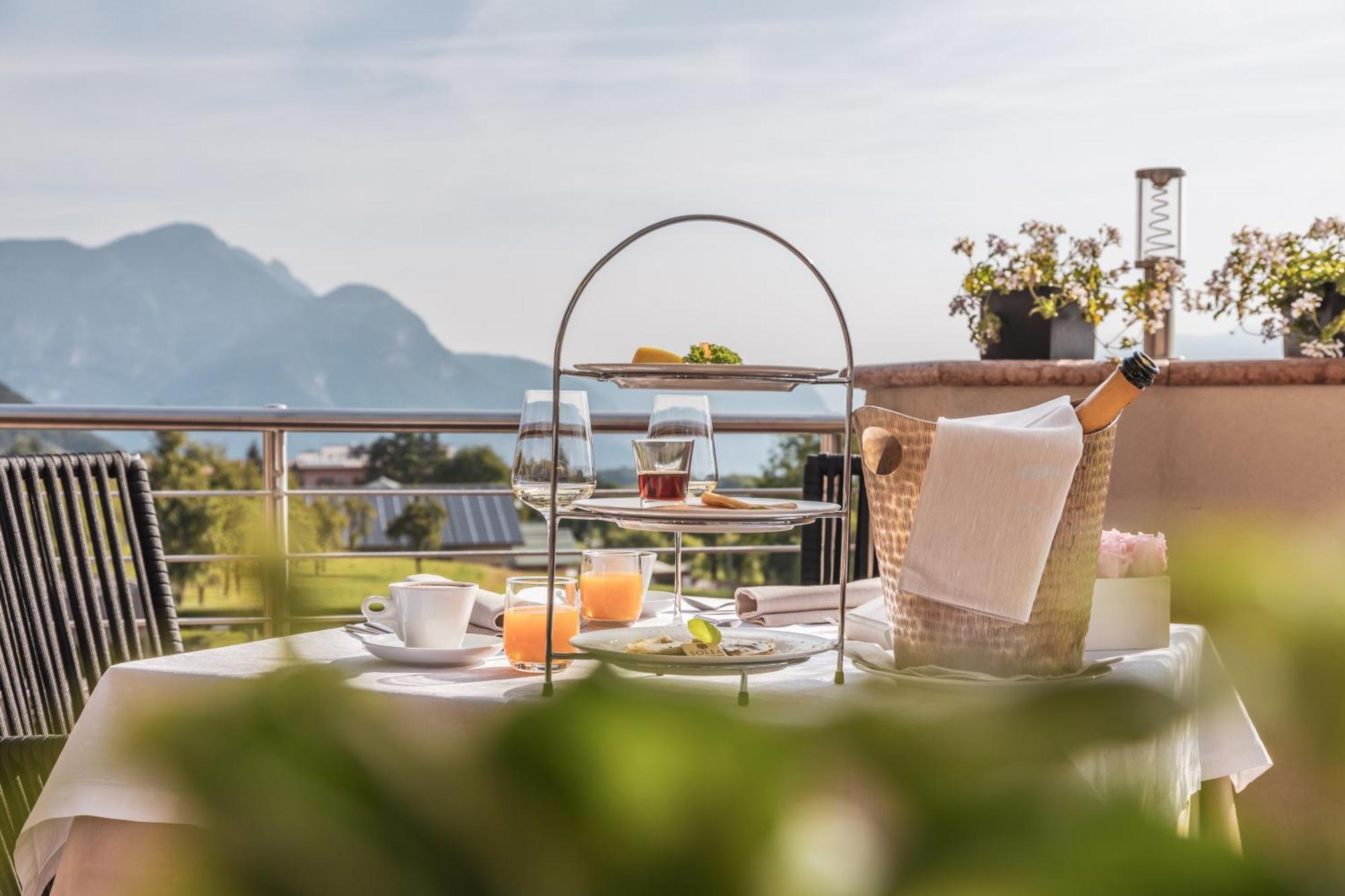 Solea Dolomiti Boutique Hotel Fai della Paganella Luaran gambar